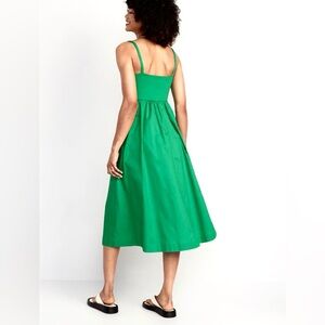 Elegant Green Sleeveless Dress